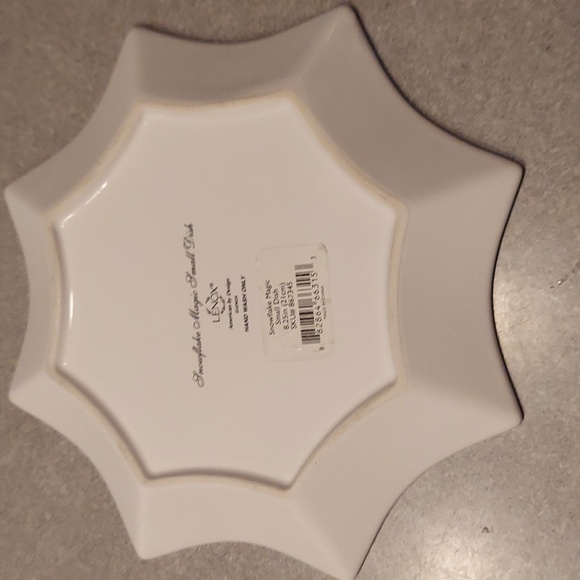 Lenox Snowflake Magic small dish - Picture 4 of 5